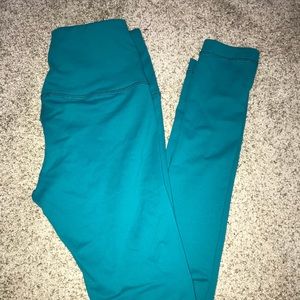 Blue leggings